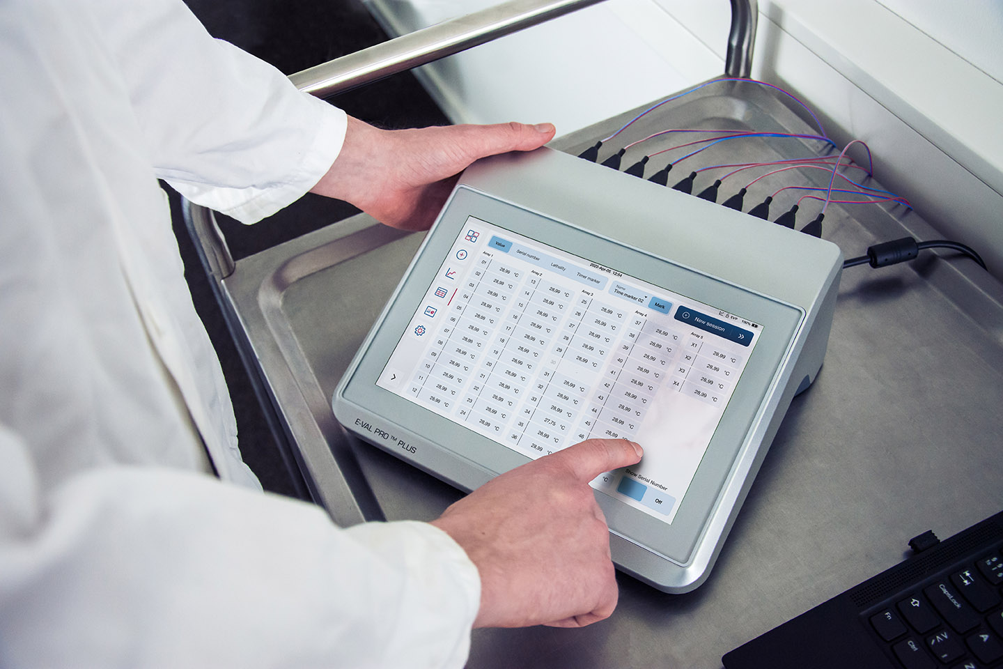 Ellab E-Val Pro Plus Validation System logging a multichannel heat penetration study.